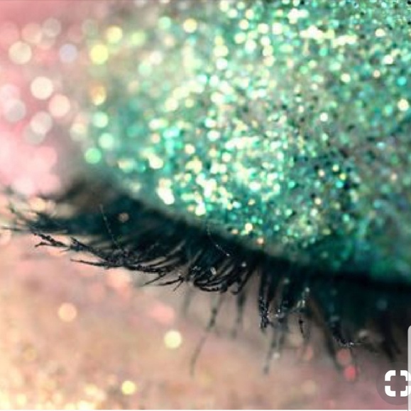 ⭐HP⭐💙🌟🧚‍♀️RADIOACTIVE Medusa Makeup Glitter Pot NWOTag - Picture 7 of 7